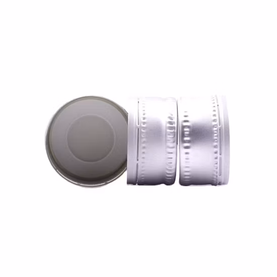2021 nuevo diseño de diferentes tamaños y colorido tornillo blanco botella difusora de caña tapa de plástico de aluminio con agujero